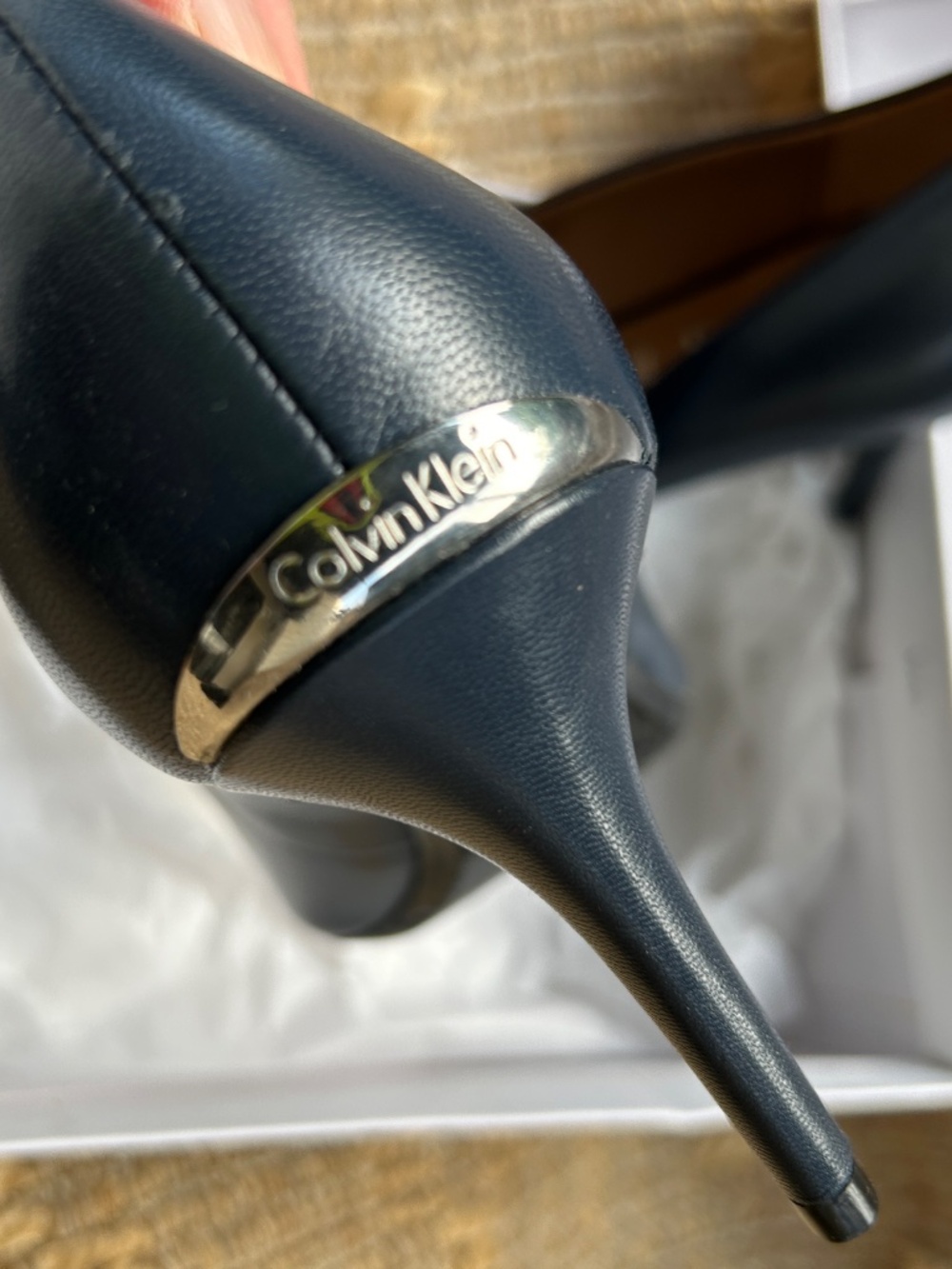Pumps - Picture 2 of 5